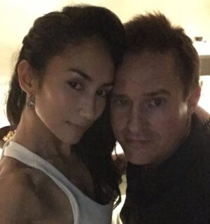 Ina Raymundo Instagram - His Bebot Since 2000💘🥰
#dadofmy5kids #throwback