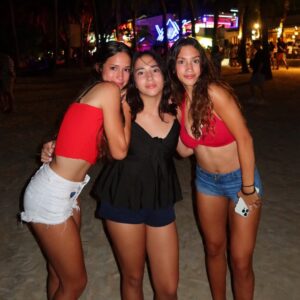 Ina Raymundo Instagram - Boracay, you’ll always have a soft spot in our hearts.♥️