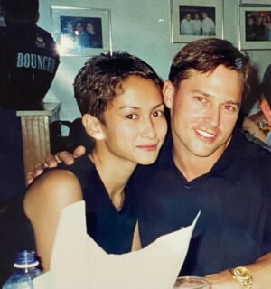 Ina Raymundo Instagram - His Bebot Since 2000💘🥰
#dadofmy5kids #throwback