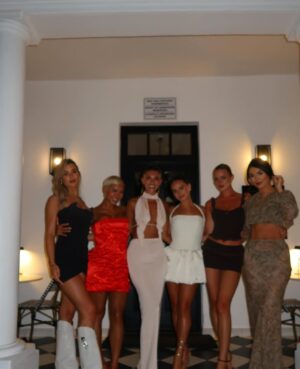 India Reynolds Instagram - Girls night ❤️🍒🍓