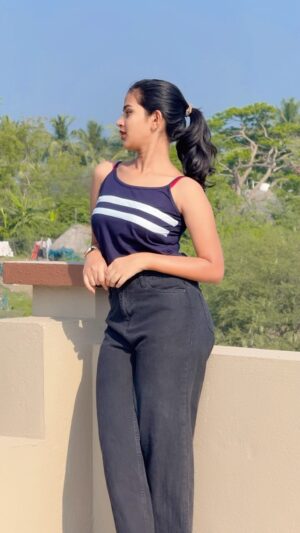 Ishwari Panda Instagram - Rani Reeee😇🌚#promotion #reelsinstagram #reelkarofeelkaro #reelsviral #reels #reelitfeelit #reelsındia #reeloftheday #viralreels #viralindia #trendingreels #trendingsongs #trend #trending #odisha #odiamuser #odiamusic #odiareelsvideo #ishwaripanda
