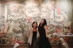 Ivy Shao Instagram - 我可愛的朋友，大概一年一度才能見一次面，
這次見面卻忘記留下紀念，
只好拿出舊照來分享。
兩個攝影師情侶，可愛又真摯的相處，
感覺甜甜的氣息一直能散發出來。

不停轉換中文、日語、英語的阿霏，
總是貼心的把大家都照顧好，
腦袋打結也想把所有事處理完。
一說故事就眼睛發光的Felipe ，
小小年紀的心裡住了各國的百年歷史故事。
但我也很燒腦的開啟英語模式。
每次見面都很開心有趣，下次見囉❤️