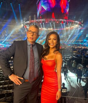 Jackie Redmond Instagram - It’s whatever, it’s whatever, it’s whatever you like. 🤍🇨🇦

Glam: @ianmaxion 🫶

#EliminationChamber #wwe #wweraw