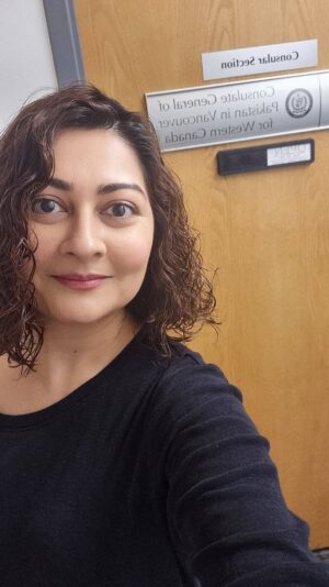 Jana Malik Instagram - I had the most amazing experience at the Pakistan Consulate here in Vancouver 😊
Perfectly professional, no delays, and no waiting.
I took an appointment for my passport renewal,  went there with the relevant documents , and was given a new passport within 2 weeks . Bus! Done ! 
Professional from A to Z 👌
Proud moment for me 😁🇵🇰 💖

#pakistan #bestconsulatestaff