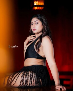 Janaki Sudheer Instagram - I'm not a one in a million kind of girl. I'm a once in a lifetime kind of girl.

#picoftheday #postoftheday #instagood #instadaily #instapeace #instadaily #instamood #happiness #modelsofkerala #modelsoﬁnstagram #malayalamcinema #bigbossmalayalam #bigbossmalayalamseason4 #selflove #southindianactress #actress #love #selflove #janakisudheer #attitude #actress