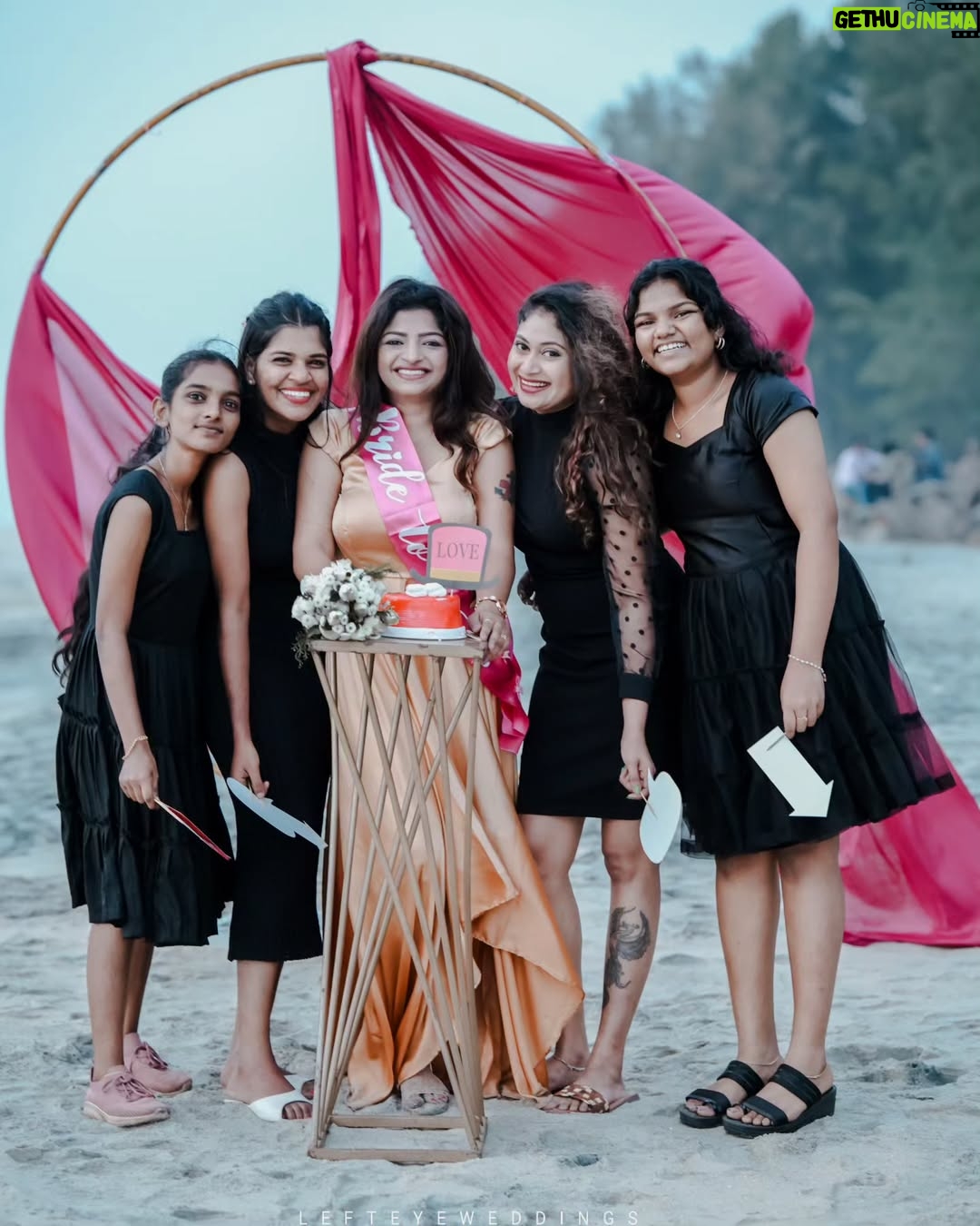 Janaki Sudheer - 3.6K Likes - Ready to pop the bubbly and celebrate love🖤🩷
📸@lefteye_weddings
#bridetobe #bride #black #blackpink #beach #destination