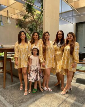 Jasmine Sidhu Instagram - The youngest & Coolest in our gang turned 7 today! Happy Birthday Anaahat ♥️

.
.
.
.
.
( Happy Birthday, Happy Birthday princess, My girls, girl gang, Going to Paris) 

#happybirthday #girlgang