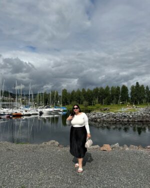 Jasmine Sidhu Instagram - Delve into the serene expanse of Gjovik’s picturesque lake, where the reflective waters mirror the beauty of the surrounding landscape, creating a symphony of tranquility and natural splendor. 

#hellonorway #visitnorway #visitislo #beautyobsessed #gjøvik #gjøviksentrum #oslonorway #sidhuxnorway #summervibes #summerinnorway #blooming