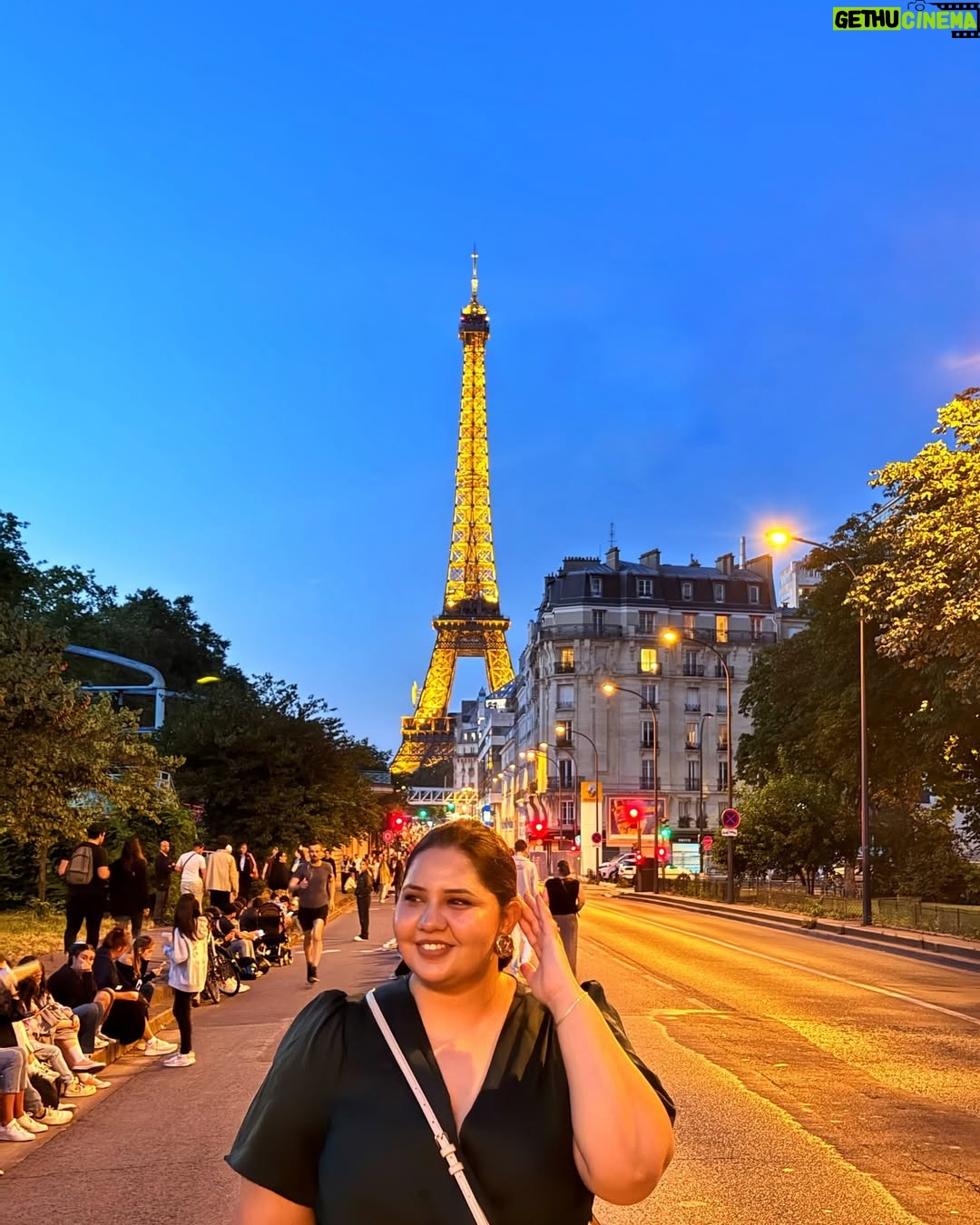 Jasmine Sidhu - 3 Likes - Paris, once just a city on the map, now a dream realized. The allure of its streets, the whispers of its history, all unveiled before my eyes. A place I never imagined, now a part of me forever.
(Paris, Eiffel tower, shining Eiffel Tower, Eiffel at night)
#eiffeltower #eiffel #paris #emilyinparis #sidhuxparis #europetravel #europevacation #vacationmode