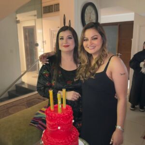 Javeria Abbasi Instagram - Wonderful night 🧡  @adeel.haider1 @adeelhusain78 @mejozee @ash12121 #juvariaabbasi #birthday