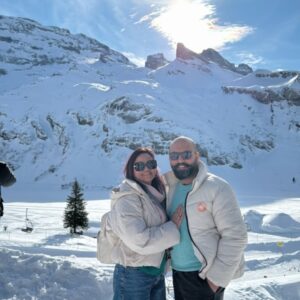 Javeria Abbasi Instagram - There is always some madness in love! But there is always some reason in madness….
@adeel.haider1 ♥️

#juvariaabbasi #honeymoon #switzerland #lucerne #mounttitlis #holidays #winter #mountains #snow
