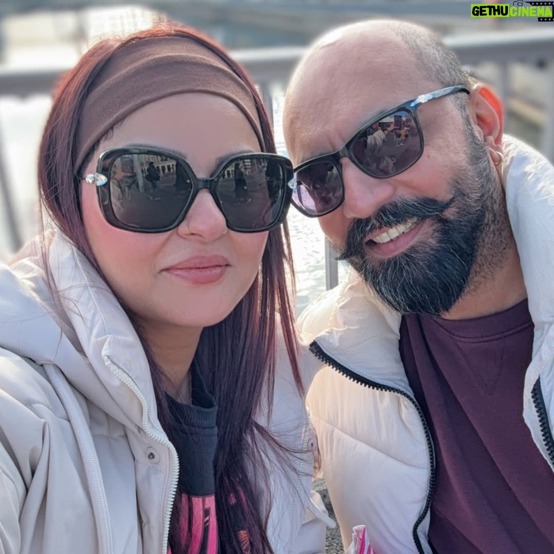 Javeria Abbasi - 6.7K Likes - There is always some madness in love! But there is always some reason in madness….
@adeel.haider1 ♥️
#juvariaabbasi #honeymoon #switzerland #lucerne #mounttitlis #holidays #winter #mountains #snow