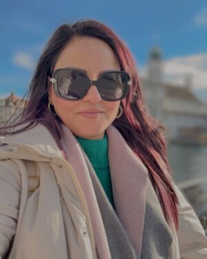 Javeria Abbasi Instagram - Thanks my love @adeel.haider1 for this dreamy  honeymoon 🫶🏼 love u so much ♥️♥️♥️ had a wonderful time 🧡🧡🧡🧡 #mounttitlisswitzerland #zurich #lucerne #europe