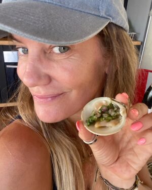 Javiera Acevedo Instagram - Vacaciones bien celebradas! 🏖️ 🍾🥰🏆