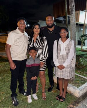 Jenna Pollard Instagram - Thankful for all the events of 2024 being able to see another year 🙏🏾🙏🏾. All praise and glory goes to the almighty who continue to guide us along . We are blessed in so many ways #countless ❤️❤️. Gratefulness , contentment , humbleness is a must 🙏🏾🙏🏾. Here is wishing everyone a blessed 2025 filled with love ❤️💥❤️ and prosperity . #blessed #gratitude #pollards #thankful @jenna_pollard @kaiden.pollard__ .