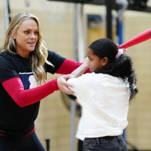 Jennie Finch Instagram - We celebrated #NGWSD with our MLB Youth Ambassadors at P.S. 111 Adolph S. Ochs! 🌟

Thank you to the students & teachers for welcoming Jennie, Natasha, and our staff!