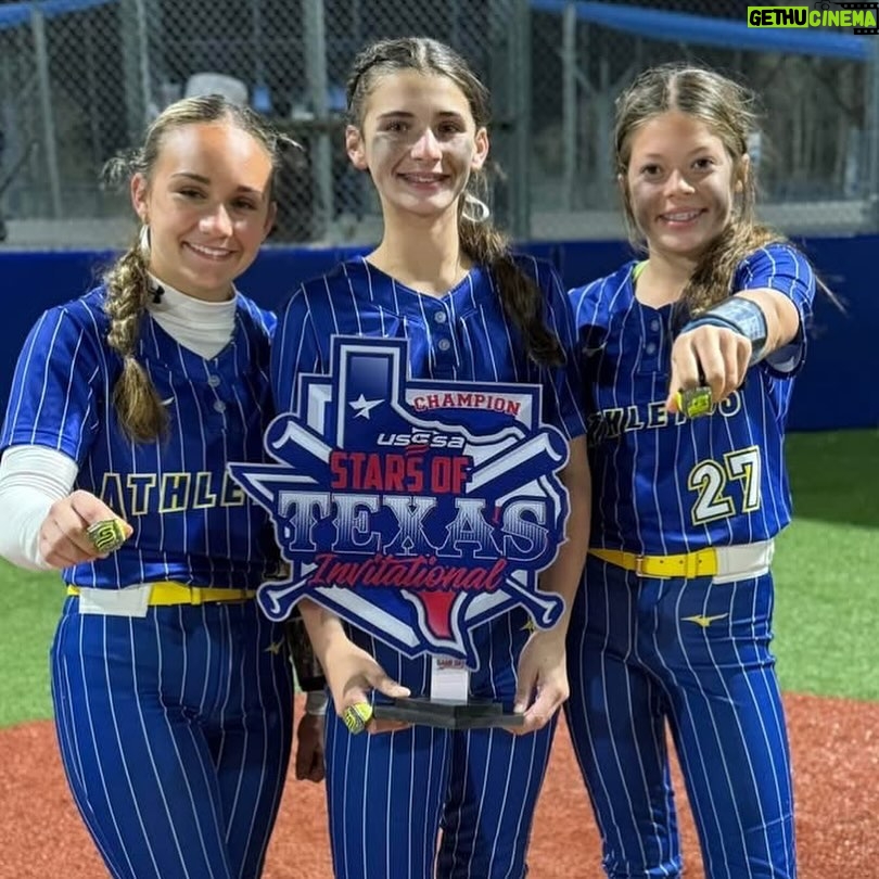 Jennie Finch - 4.5K Likes - Only team from Louisiana shows up and wins the whole thing! Laissez les bons temps rouler! 🥇🥎🌪️- Coach Kade
Most powerful thing I heard this wkd was from an opposing mama (in 20 hours at the fields), as her Coach continued to not be the most positive from his coaches box.
I had just told one of my players as we witnessed this players confidence deflate, “I just want to give her the biggest hug.”
Right then, her mom yells from the stands in her bold mama voice - YOU KNOW WHO YOU ARE!
I instantly was covered in chills and thanked God that she had her mama & her Mamas words.
Mamas -keep using your voice and declaring truth over our daughters. I pray my girls always know who they are and WHO’S they are! 🙏🏽
I needed this reminder too, as a Coach AND as a Mama. Lord, give me the heart, awareness, boldness, control, to use my voice to speak Your truth as I fall short at times too. Amen