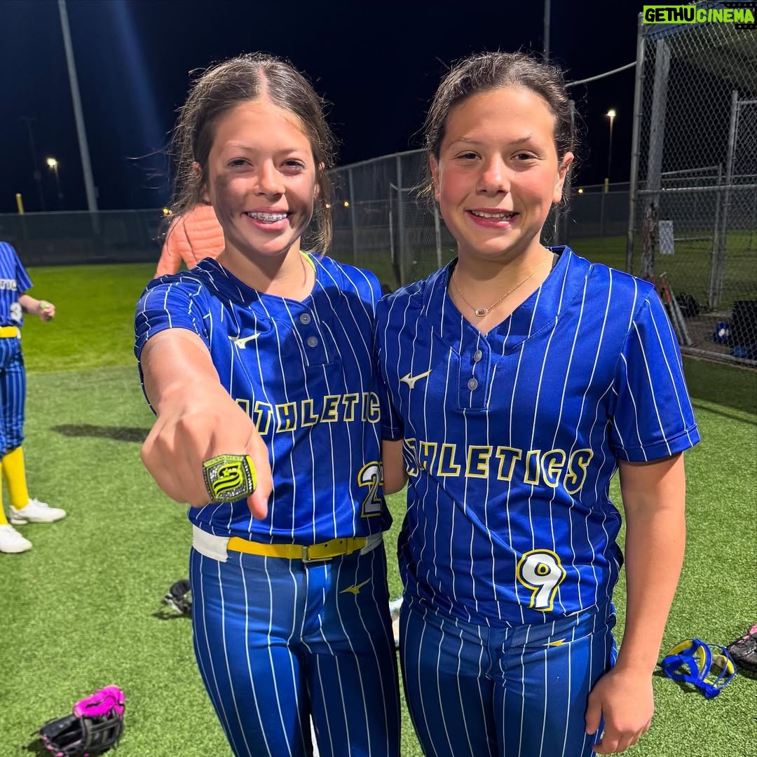 Jennie Finch - 4.5K Likes - Only team from Louisiana shows up and wins the whole thing! Laissez les bons temps rouler! 🥇🥎🌪️- Coach Kade
Most powerful thing I heard this wkd was from an opposing mama (in 20 hours at the fields), as her Coach continued to not be the most positive from his coaches box.
I had just told one of my players as we witnessed this players confidence deflate, “I just want to give her the biggest hug.”
Right then, her mom yells from the stands in her bold mama voice - YOU KNOW WHO YOU ARE!
I instantly was covered in chills and thanked God that she had her mama & her Mamas words.
Mamas -keep using your voice and declaring truth over our daughters. I pray my girls always know who they are and WHO’S they are! 🙏🏽
I needed this reminder too, as a Coach AND as a Mama. Lord, give me the heart, awareness, boldness, control, to use my voice to speak Your truth as I fall short at times too. Amen