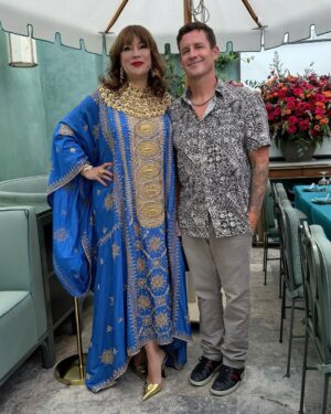 Jennifer Tilly Instagram - Welcome to my fabulous Caftans and Caviar party tonight on Real housewives of Beverly Hills! 💐🍹 Will the fish eggs fly? 🤔 Tune in tonight to find out! #rhobh