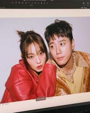 Jeon So-nee Instagram - 손주아 홍시준 🎠 #멜로무비
