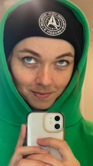 Jess Bush Instagram - 🪩 Back to space soon 🪩