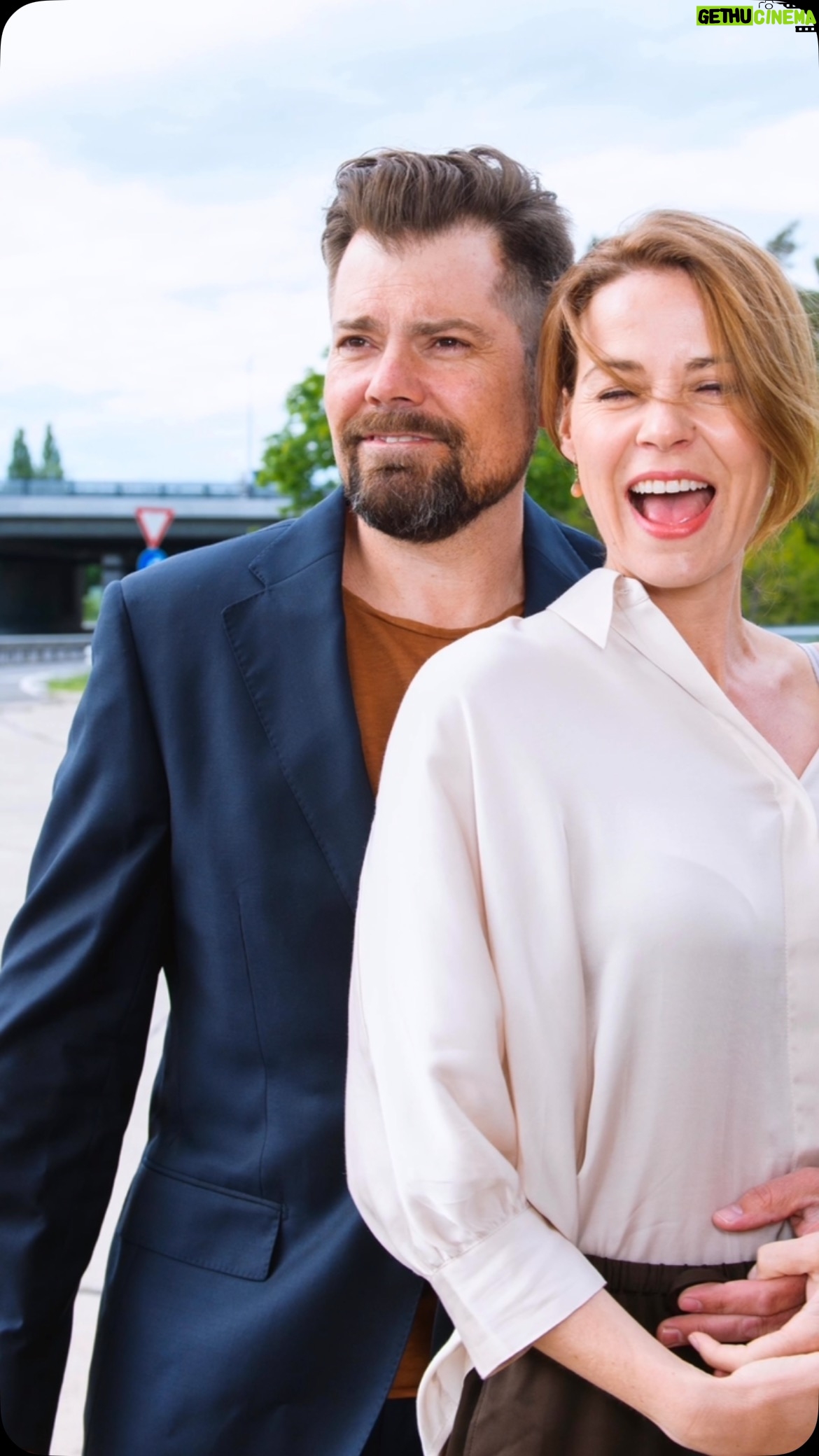 Jessica Ginkel - 3.6K Likes - Ein halbes Jahrhundert…❤️
Alles Liebe & Gute wünsche ich dir, auch auf diesem Weg. Allem voran Gesundheit, viele entspannte Momente, Träume, die du dir erfüllen kannst und so viel lachen, dass dir der Bauch wehtut!
Love You❤️
📸: @the.gonz