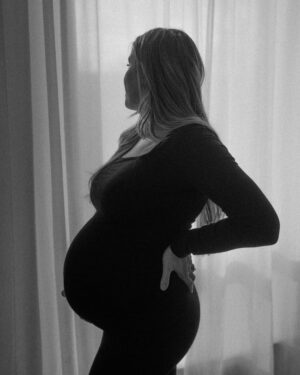 Jessica Tyler Instagram - Baby girl’s month is here 🎀