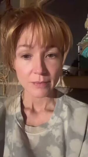 Jewel Instagram - We need people from all walks of life joining together to advocate for mental health and other critical issues, so we can find a way forward together

Please be kind to one another in the comments 

I love you all