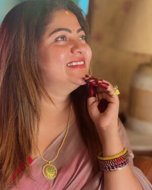 Jhilik Bhattacharjee Instagram - Today’s look ……..
Happy Maha Shivratri 🙏🏻