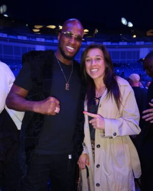 Joanna Jędrzejczyk Instagram - about last night 🖤 @ufc 

📸📸📸📸📸📸📸📸

UFC • UFC EUROPE • UFC FIGHTERS • LONDYN • LONDON 

#ufcfightnight #ufclondon #ufcfighter #ufcfighters
