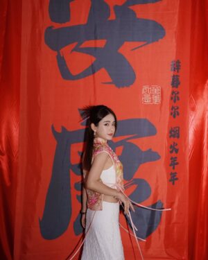 Joey Leong Instagram - 元宵快乐 🍊

願
心中有光 未來可期
安康 圓滿