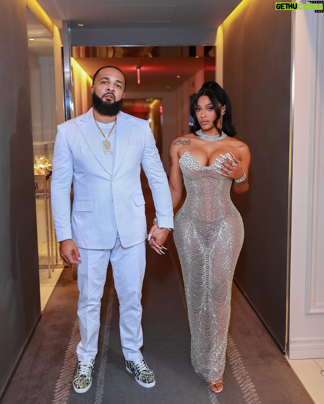 Joseline Hernandez - 180.3K Likes - I never went back to the strip club
And the Man that makes my greatest hits is fine as he can be! I'm like Mama D Bishh I deserve! Our New Single release party in New York went like this π₯π
π₯°ππ€π° #ny DID YOU EVER REALLY Love me π go download (I LIKE THE WAY YOU ARE) available in all platforms