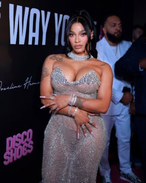 Joseline Hernandez Instagram - I never went back to the strip club 
And the Man that makes my greatest hits is fine as he can be! I'm like Mama D Bishh I deserve! Our New Single release party in New York went like this 🔥😅🥰😘🤑💰 #ny DID YOU EVER REALLY Love me 😝 go download (I LIKE THE WAY YOU ARE) available in all platforms