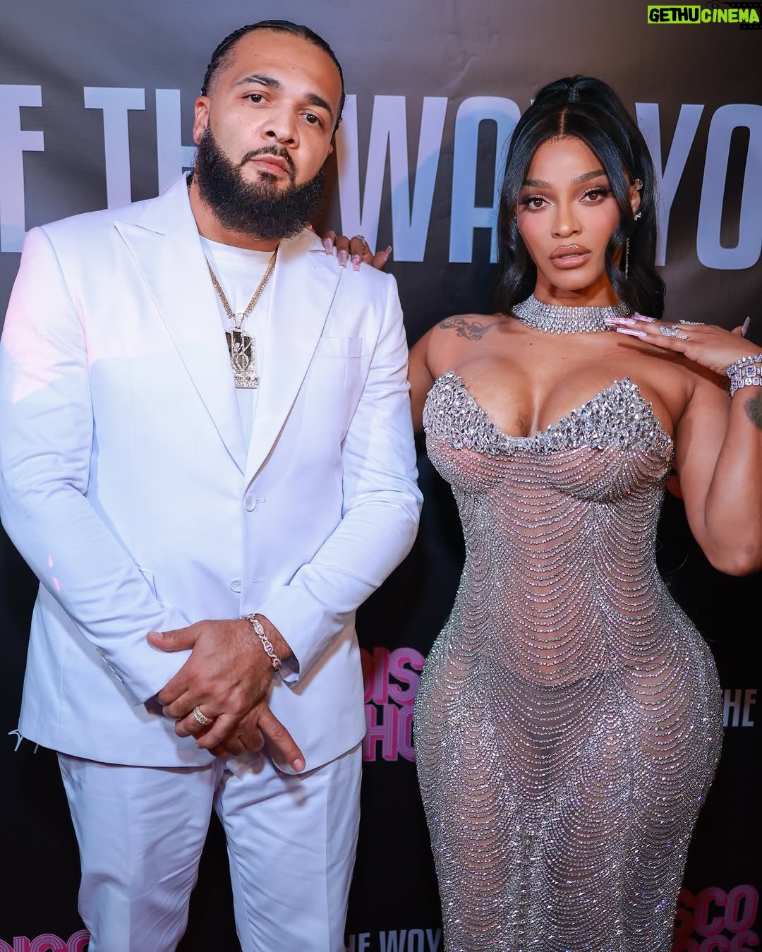 Joseline Hernandez - 180.3K Likes - I never went back to the strip club
And the Man that makes my greatest hits is fine as he can be! I'm like Mama D Bishh I deserve! Our New Single release party in New York went like this π₯π
π₯°ππ€π° #ny DID YOU EVER REALLY Love me π go download (I LIKE THE WAY YOU ARE) available in all platforms