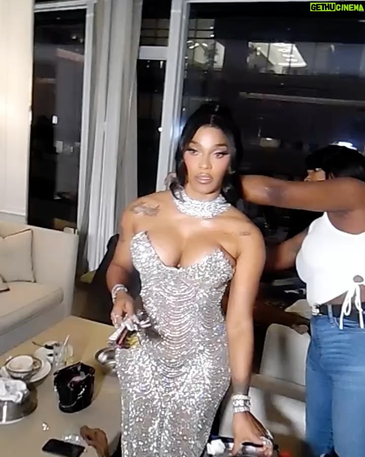 Joseline Hernandez - 180.3K Likes - I never went back to the strip club
And the Man that makes my greatest hits is fine as he can be! I'm like Mama D Bishh I deserve! Our New Single release party in New York went like this π₯π
π₯°ππ€π° #ny DID YOU EVER REALLY Love me π go download (I LIKE THE WAY YOU ARE) available in all platforms