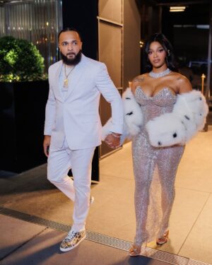 Joseline Hernandez Instagram - I never went back to the strip club 
And the Man that makes my greatest hits is fine as he can be! I'm like Mama D Bishh I deserve! Our New Single release party in New York went like this 🔥😅🥰😘🤑💰 #ny DID YOU EVER REALLY Love me 😝 go download (I LIKE THE WAY YOU ARE) available in all platforms