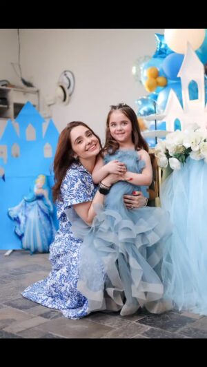 Juggan Kazim Instagram - 9th Oct 2024

Noorbano's 4th birthday 🎂 

Meri jaan meri shehzadi 🥰

Please remember all my children in your prayers 🙏🏻

Thank you, my jaan Nidu, for everything 🙏🏻 

Decor by Day Makers @daymakers5

Cakes & desserts by @pistachio.pink