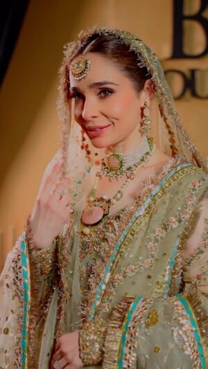 Juggan Kazim Instagram - @juggunkazim exudes timeless elegance in a stunning Fatima Ashar ensemble, paired with dazzling @kundan.co timeless jewelry, stealing the spotlight @bcwpakistan. A perfect blend of tradition and glamour! 

Styled by: @yash645 

Video by @jaynialish

#NHBCW24 #NEOHUMBRIDALCOUTUREWEEK #HBCW #FatimaAshar #FatimaAsharOfficial #Kundanco #JuggunKazim