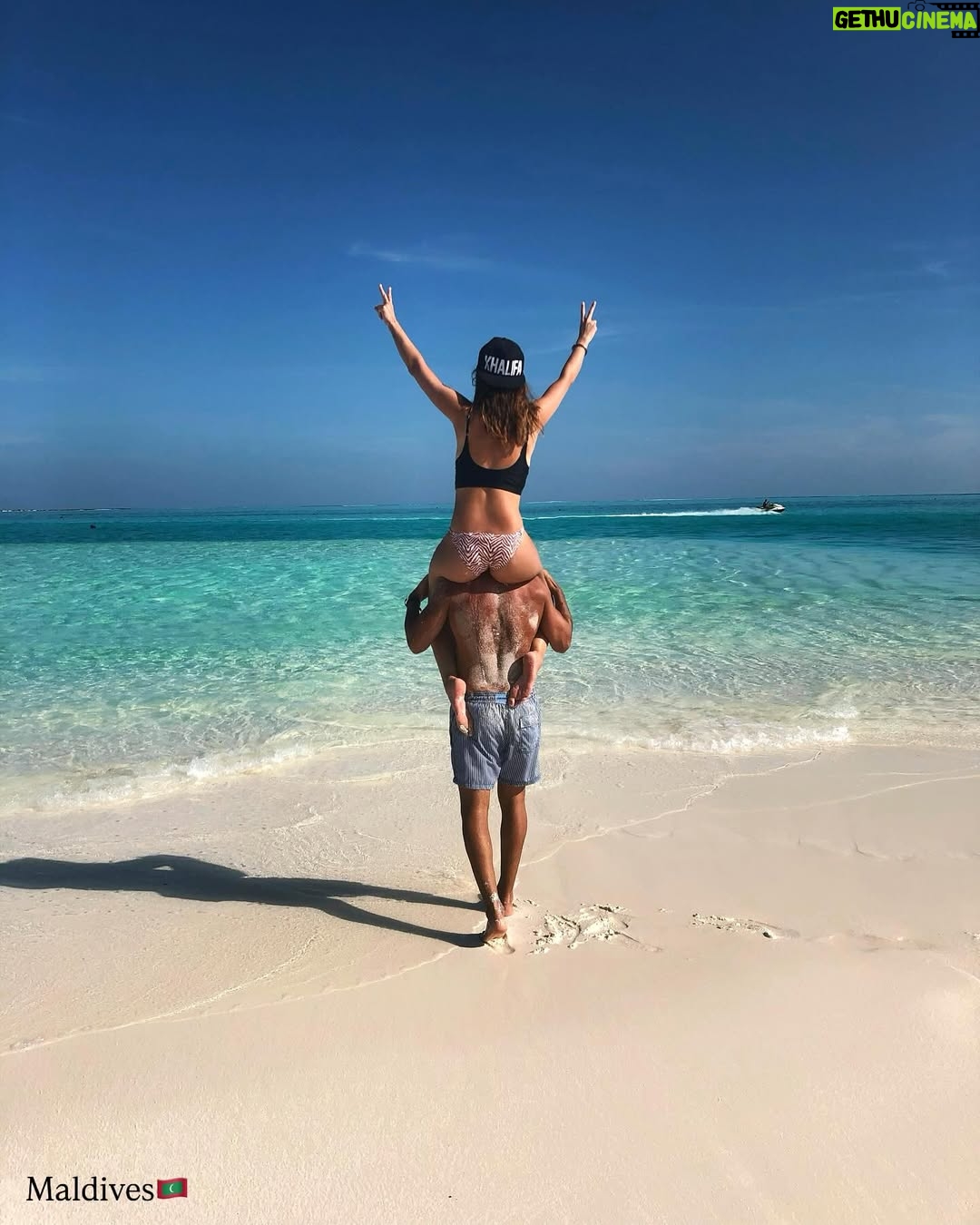 Julia Flabat - 35.7K Likes - TOP 15 Les plus belles plages du monde 😍🌎
Quelle plage choisiriez-vous ? 1-15
-
1 Afrique du Sud, Kogel Bay Beach 🇿🇦
2 Costa Rica, Puerto Viejo 🇨🇷
3 Seychelles, La Digue 🇸🇨
4 Australie, Esperance 🇦🇺🦘
5 Philippines, Las Cabanas Beach🇵🇭
6 Ile Maurice, Le Morne 🇲🇺
7 Maldives 🇲🇻
8 Socotra 🇾🇪
9 Polynésie, Tahaa🇵🇫
10 Lanzarotte 🇮🇨
11 La Réunion 🇷🇪
12 Zanzibar 🇹🇿
13 Rio, Ipanema🇧🇷
14 Bretagne 🇫🇷
15 Australie 🦘📹
…