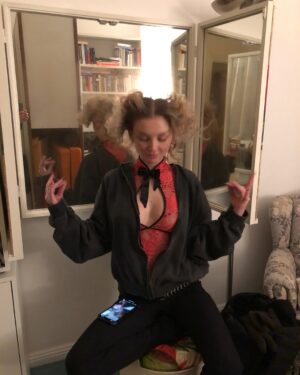 Julia Wulf Instagram - Nicht gehört seit Wochen von mir aber hier ist sie hab Fotos zusammengekratzt. Hätte sogar noch eine Silvesterausgabe aber irgendwie ist das jetzt echt bisschen lange her oder lel