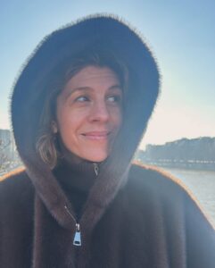 Actress Juliette Tresanini HD Photos and Wallpapers April 2025