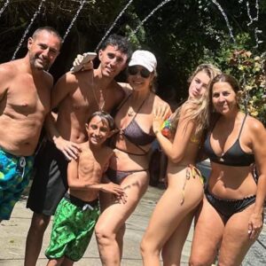 Jullye Giliberti Instagram - Que delicia ellos 😀

#mifamilia #😍