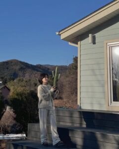 Actress Jung In-sun HD Photos and Wallpapers March 2025