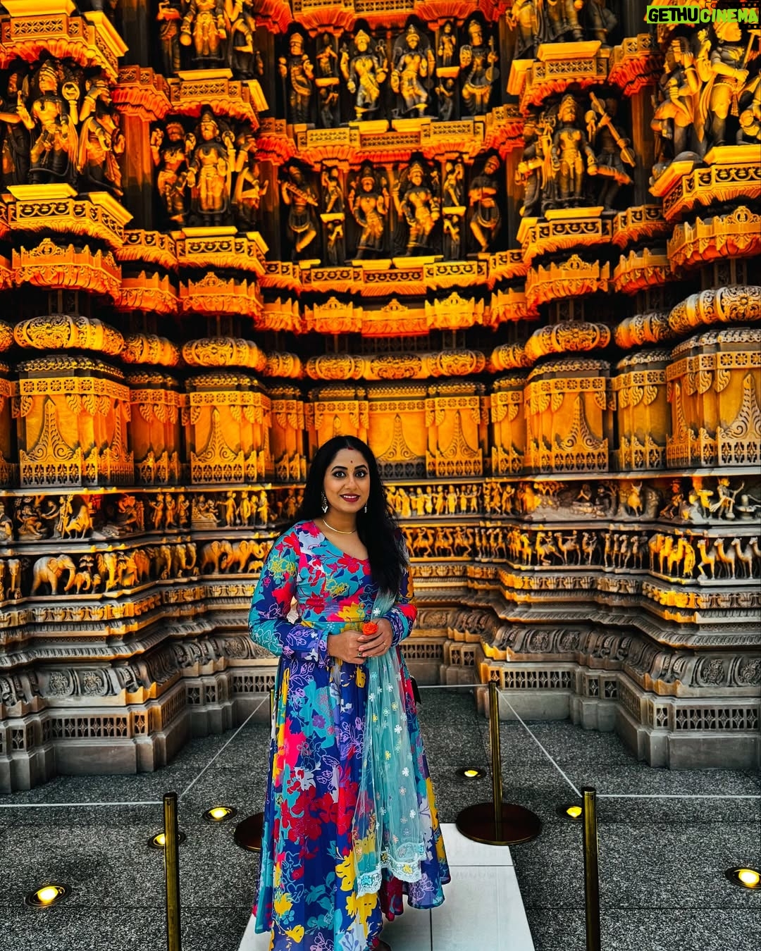 Jyothi Krishna - 1.5K Likes - With faith, discipline and selfless devotion to duty, there is nothing worthwhile that you cannot achieve. ... 🕉️
@abudhabimandir
#blessed #refreshed #feelinggood #clensing #soul #temple #templevisit #baps #abudhabi #hindumandir #harharmahadev #jaisriram #radhekrishna #positivevibes #jyothikrishna