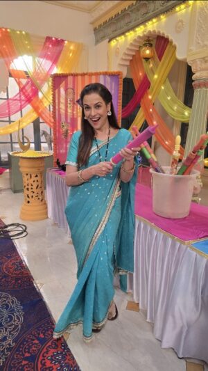 Jyoti Gauba Instagram - Happy Holi, everyone! May your life be filled with the vibrant colors of love, happiness, and positivity. Let’s celebrate this festival with joy, laughter, and lots of colors! Stay safe and spread love! ❤️✨
 #HappyHoli #festivalofcolors