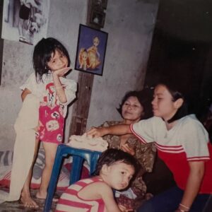 Kanticha Chumma Instagram - Okay, I’ve been beautiful since birth! 🤣 สวยแต่เกิดของแท้ จะไม่มั่นได้ไง?!?!? 
Happy (belated) Thai Children’s Day. Honestly, I wasn’t planning to post anything, but I stumbled across this photo from my time in Sweden a few days ago. I was scrolling through my phone again today and thought, why not? 

1 pic was in our front yard, Sweden I was…9? 
But also, if you swipe to the next few photos (in Phuket), you can see that I had a humble beginning 😭🤣 Gaw Gaw was also there