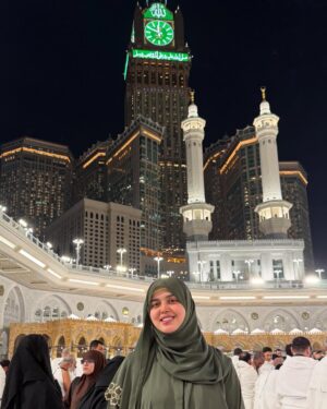 Kanwal Aftab Instagram - Mai aur mera Pasandeeda Mard 🥀

[ kanwalzulqarnain, kanwalaftab, blessed, alhumdulillah, kabah, haram ]