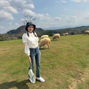 Kaothip Tidadin Instagram - ปิ้ววววว 😍🤍 

#ข้าวทิพย์ธิดาดิน 
#kaothiptidadin