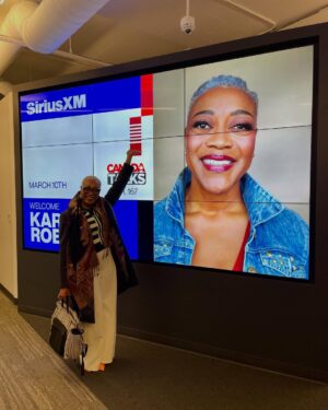 Karen Robinson Instagram - Hello, Sunshine!🌞 

Whirlwind morning of #lawandordertoronto PR . . . thank you @siriusxmcanada ‘s #theboost & @thebreakdown167 for making it easy and breezy and SNACKTASTIC!!!!

Then it was on to @thegoodstuffctv with suave and sweet @kccollinsworld, and let me tell you - @mary_berg3 is THAT girl. Loveliness personified. Adorable!

And finishing up with @cbcedmonton, I sure was glad to have my team getting me through.

Spring is coming, people. Hang in there.❤️

💇🏽 Cut, colour & style by @lorrij_texturedbeauty
💋@luckymakeup
👗@lifeofmanek
💎Earrings by @wilymijewelryco
