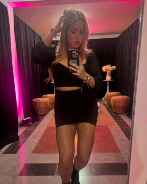 Karina 'La Princesita' Instagram - Pre show del finde